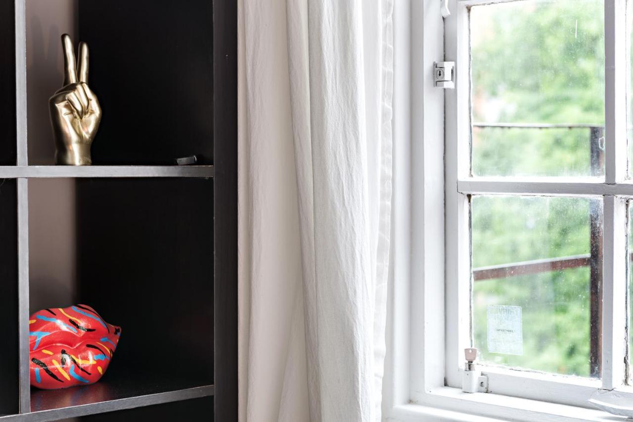 Apartment Hidden Retreat In The Heart Of The - 2 Bed *